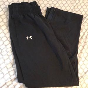 Women’s UA sweats